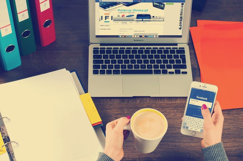 Online Networking on Social Media